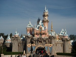 Click here to read more about the West Coast tour.